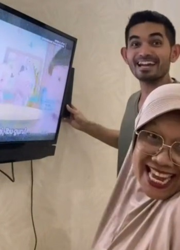 Νικόλαος Π*********